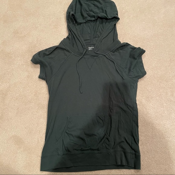 GapBody short sleeve hoodie in grayish green - Picture 1 of 3